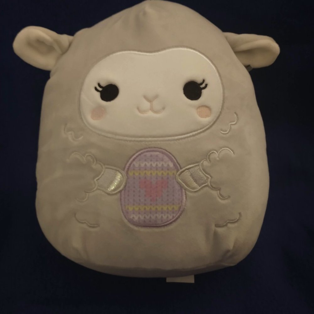 8' Olana the lamb easter squishmallow, BNWT HTF